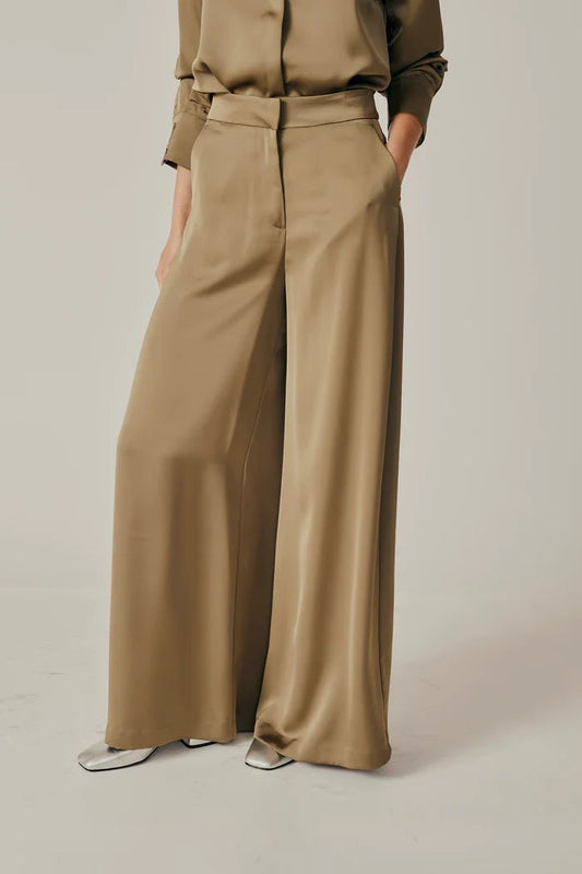 Deluc Olive Iris Pants