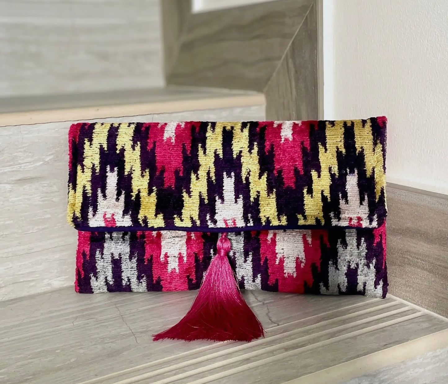 Mila Miro by Emelie Barcelona Clutch