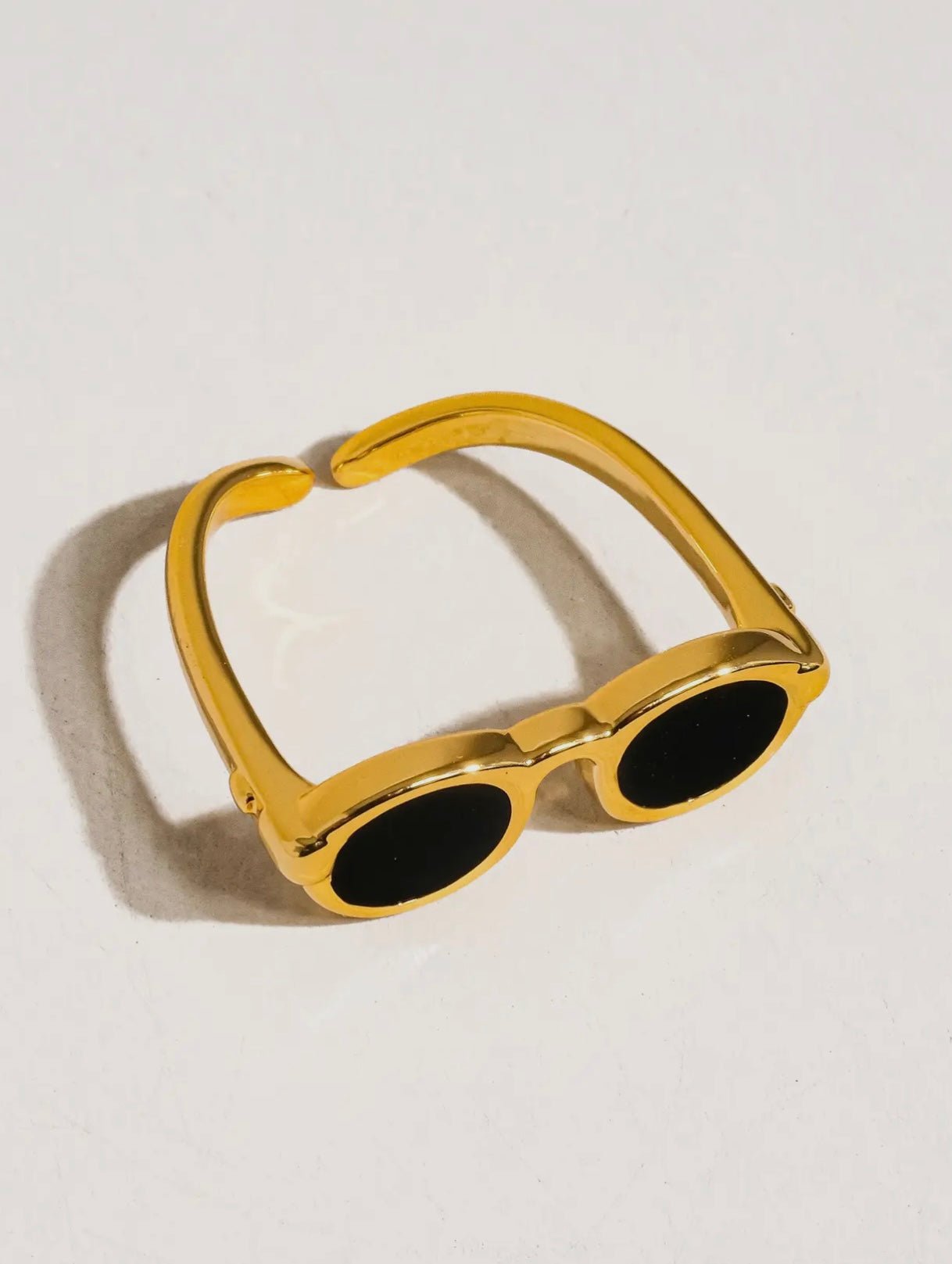 Flanerie Dean Sunglasses Ring