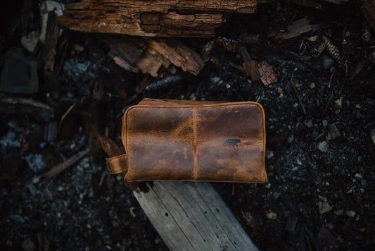 Kodiak Buffalo Leather Dopp Kit