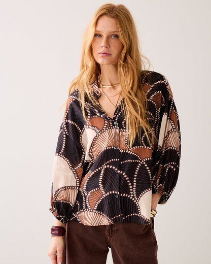 Summum Loose-Fitting Blouse w/All Over Multicolor Print