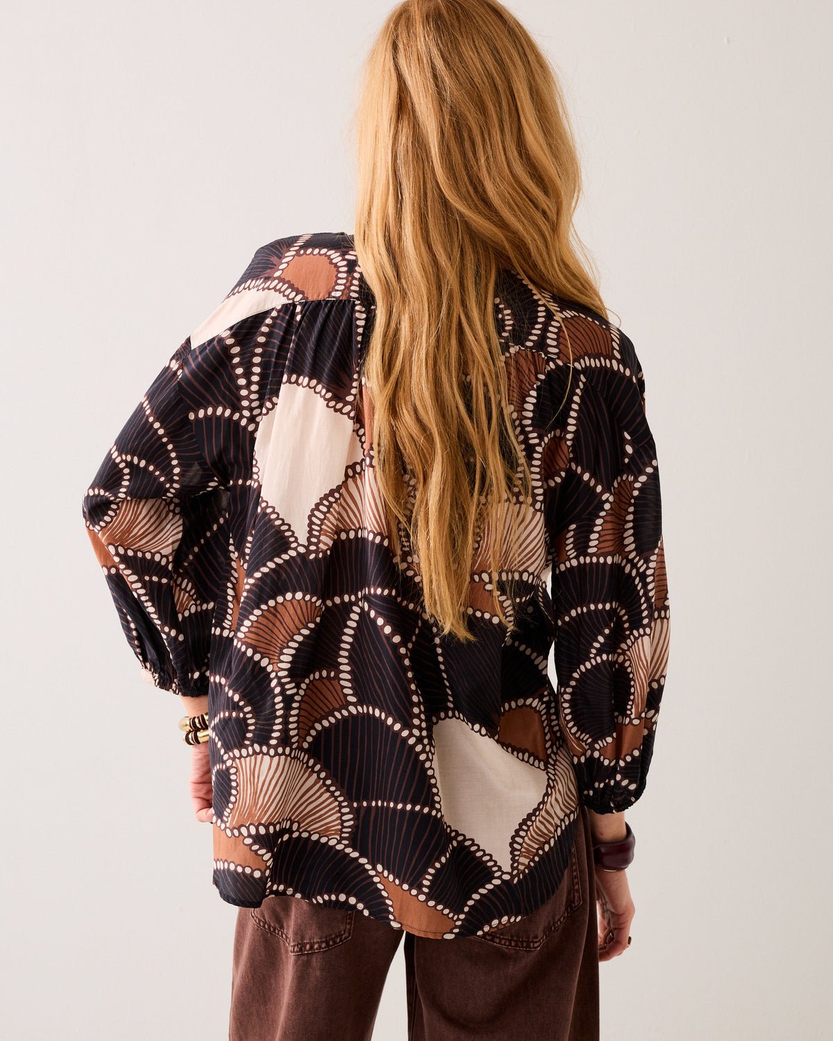 Summum Loose-Fitting Blouse w/All Over Multicolor Print