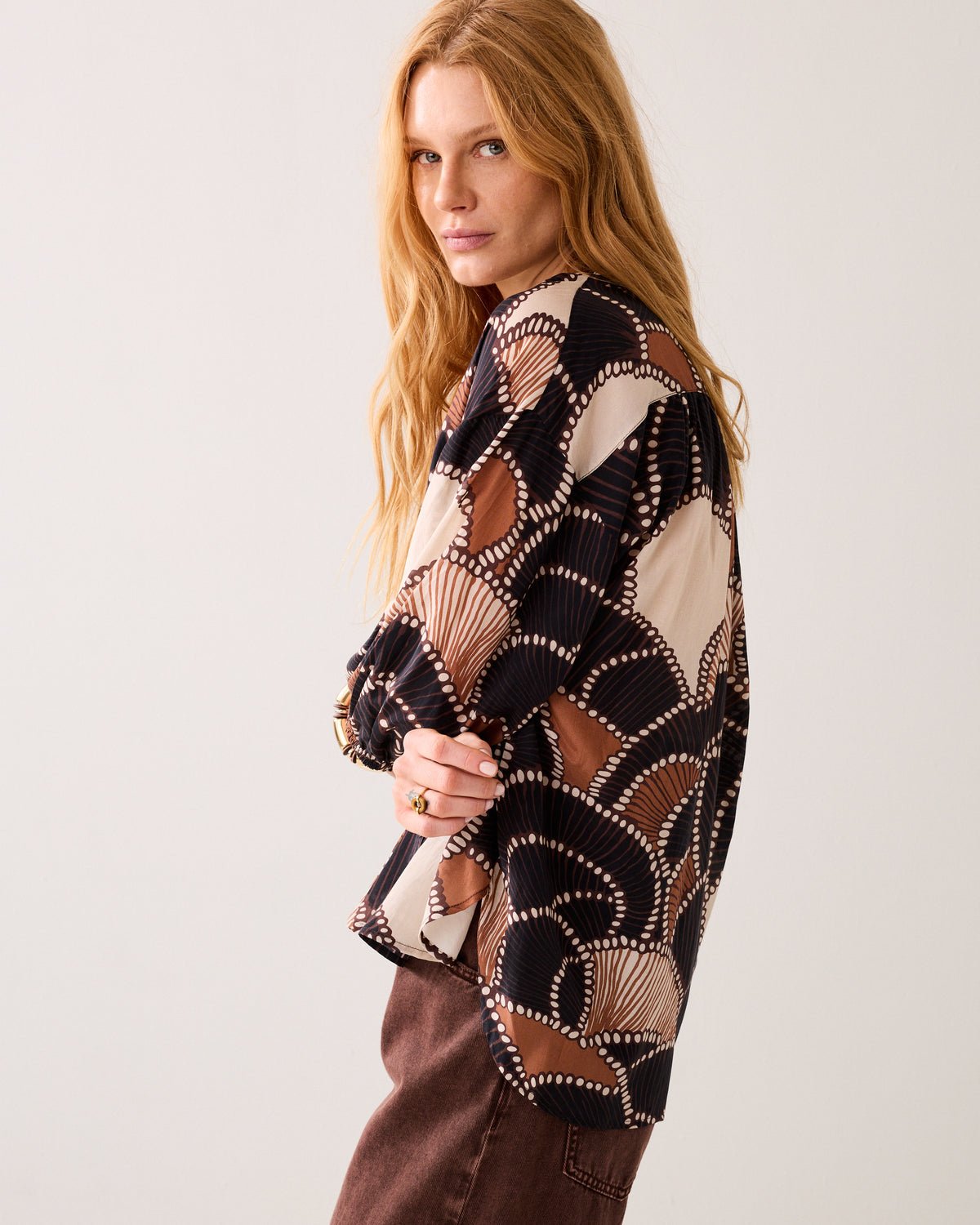 Summum Loose-Fitting Blouse w/All Over Multicolor Print