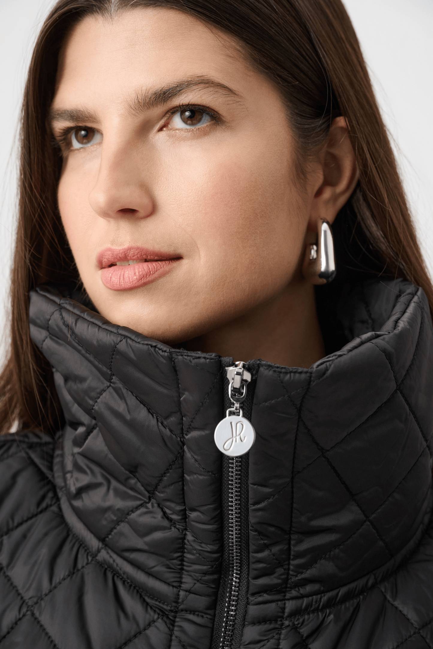 JR Quilted Nylon Shawl-Neck Boxy Vest 263643