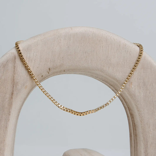 Vincent Meg Box Chain Necklace