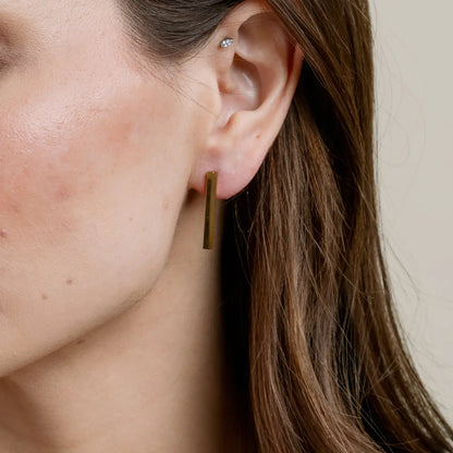 Vincent Raise The Bar Earring