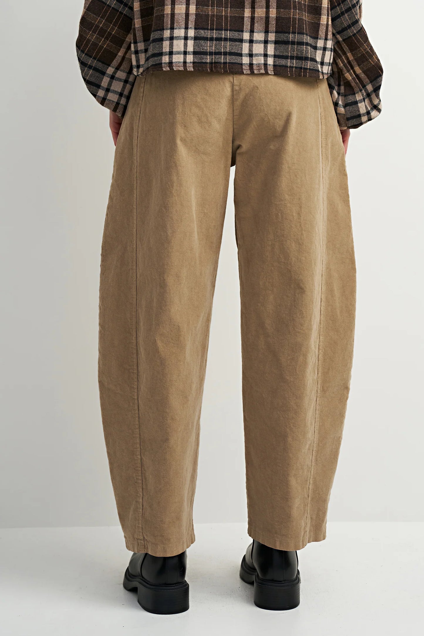 Astrid Camel Emerson Barrel Pant