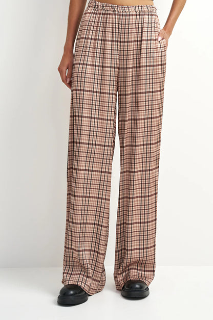 Astrid Meadow Plaid Pant
